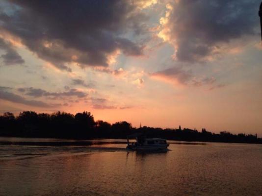 Old Willow Houseboats - 202039