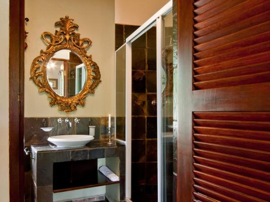 Room image 5