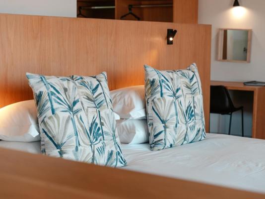 Room image 3
