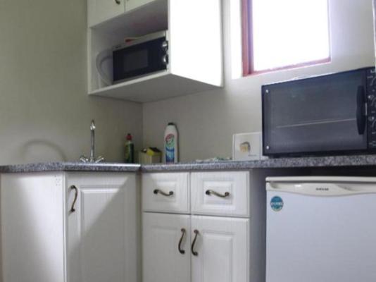Room image 3