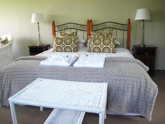 Room image 6