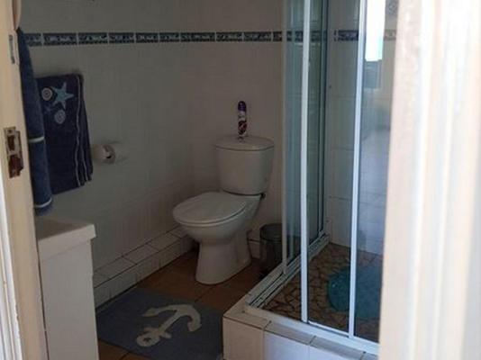 Room image 1