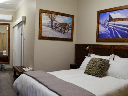 Room image 3
