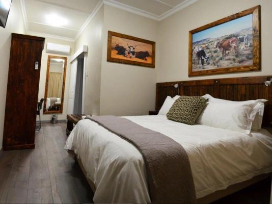 Room image 4