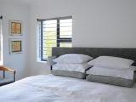 Room image 1