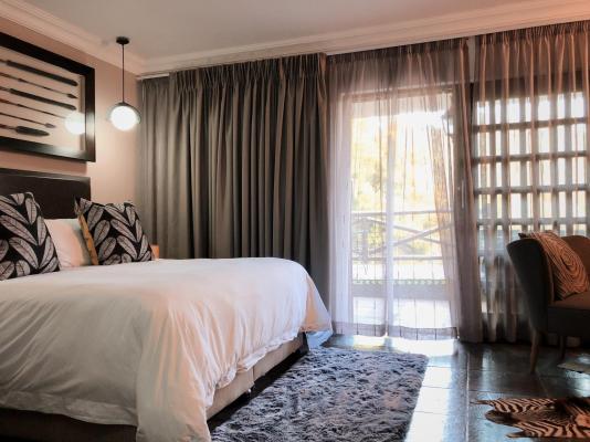Room image 6