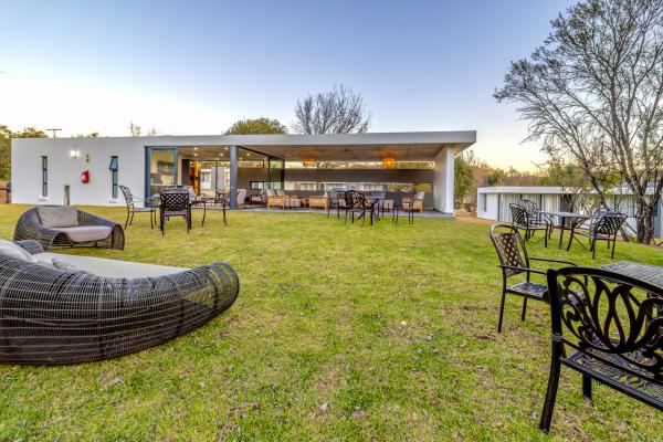 Kravit Premier Suites - 202937