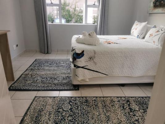 Room image 3