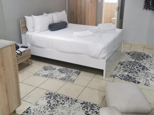 Comfort E Casa Guest Lodge - 203054