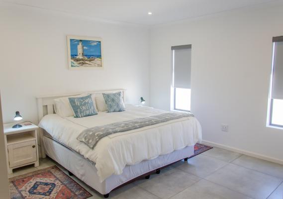 Room image 1