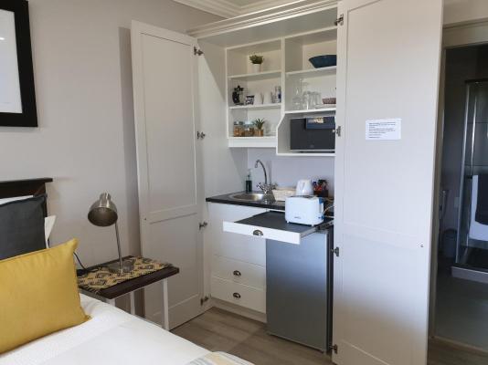 Room image 7