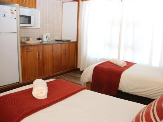 Room image 3