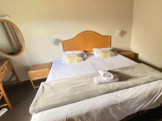 Room image 2