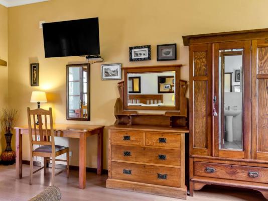 Room image 2