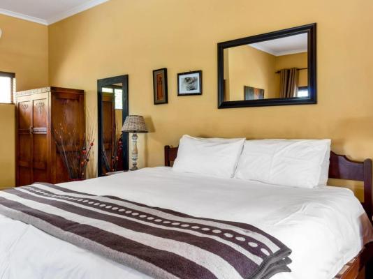 Room image 4