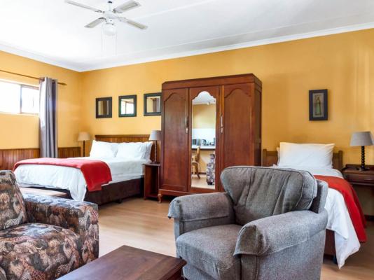 Room image 3