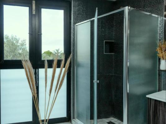Room image 2