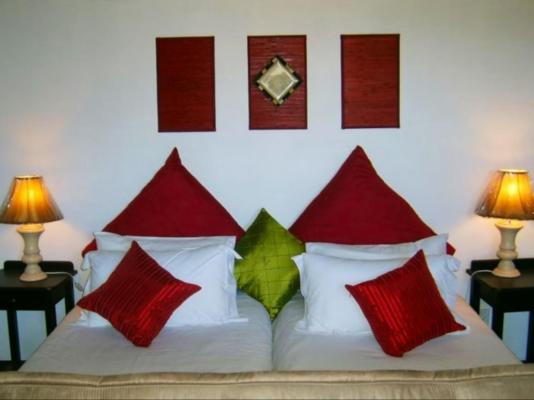 Room image 4