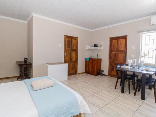 Room image 1
