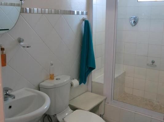 Room image 1