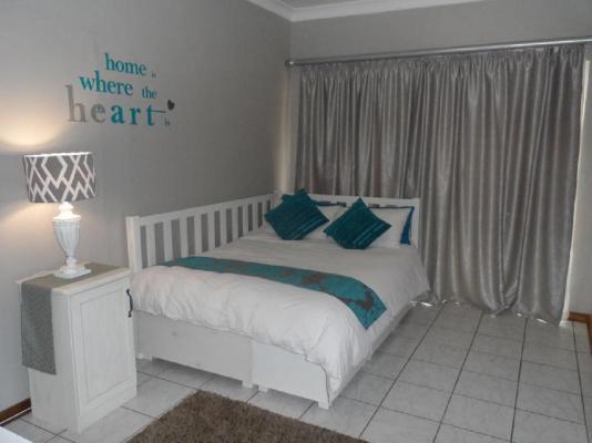 Room image 7