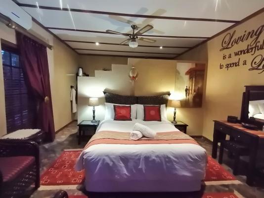 Room image 5