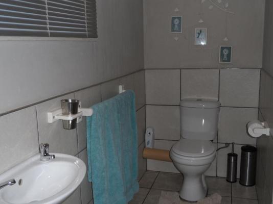 Room image 1