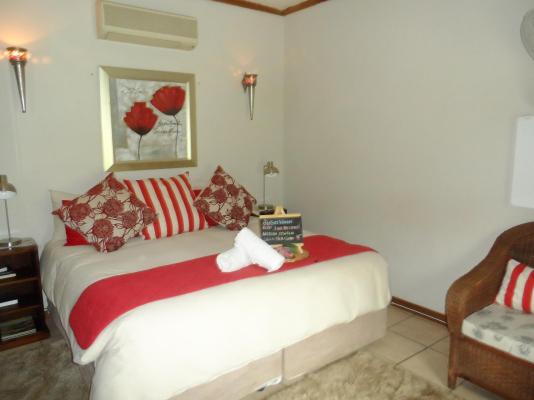 Room image 3
