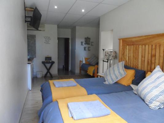Room image 9