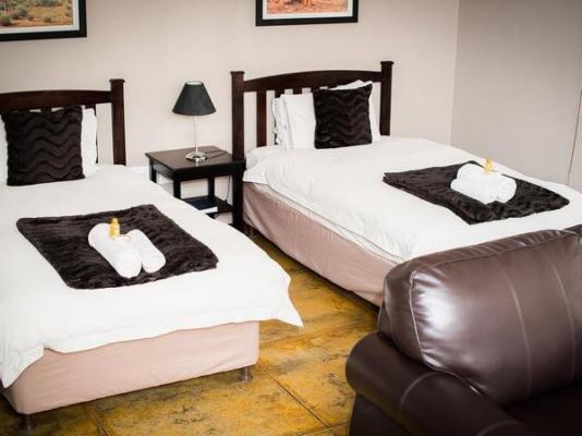 Room image 1
