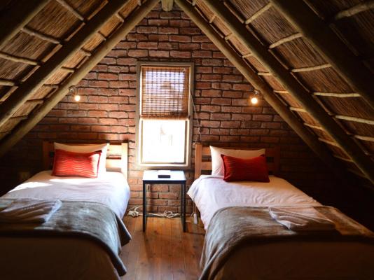 Room image 6