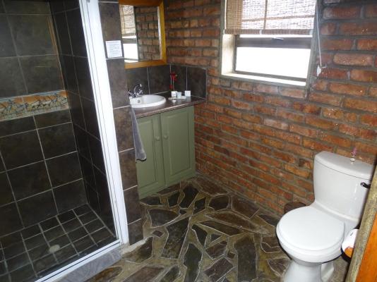 Room image 8