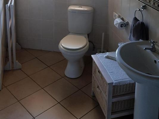 Room image 1