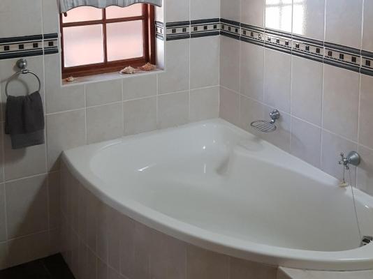 Room image 1