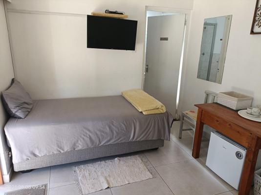 Room image 3
