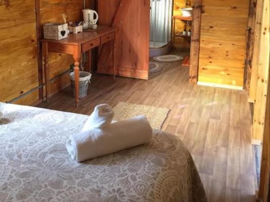 Room image 5