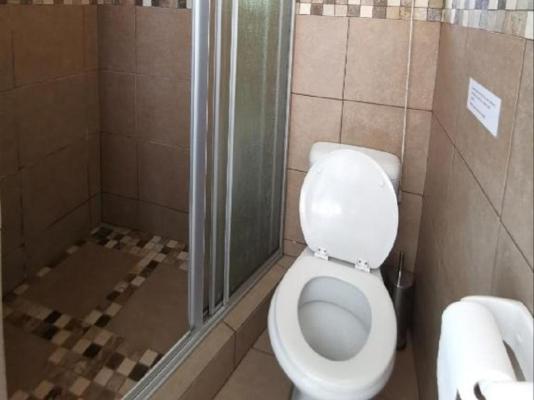 Room image 1