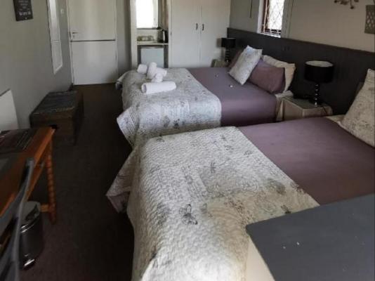 Room image 2
