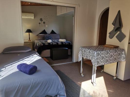 Room image 2