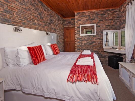Room image 3