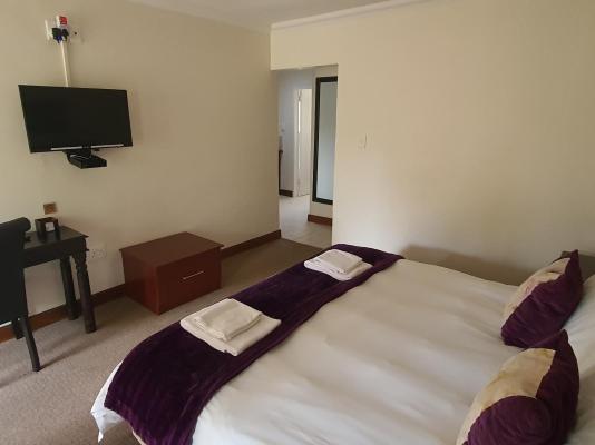 Room image 1