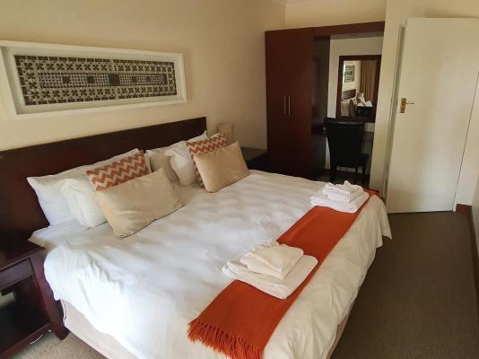 Room image 2