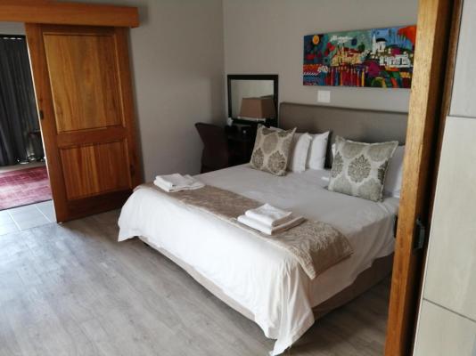 Room image 6