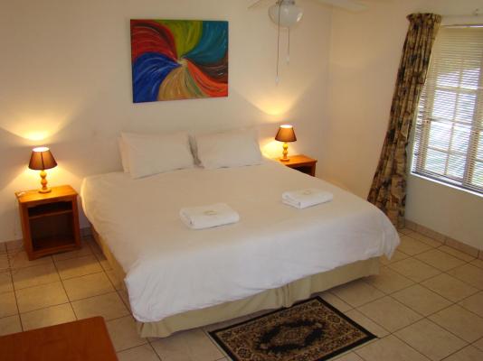 Room image 5