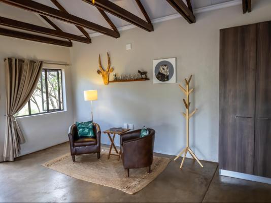 Room image 3