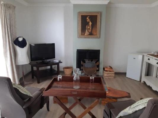 Room image 6