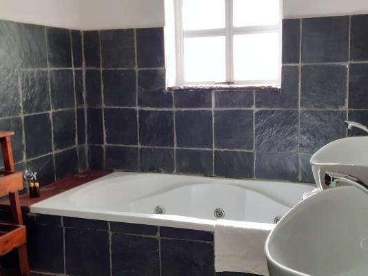 Room image 7