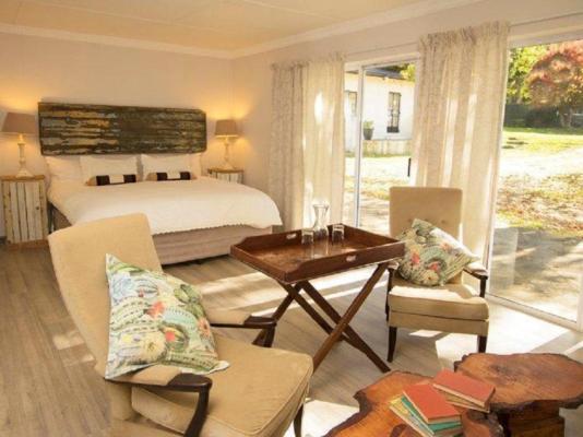 Room image 8