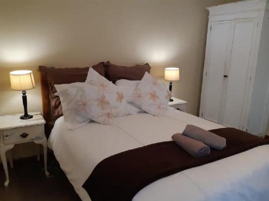 The Hogsback Inn - 205957