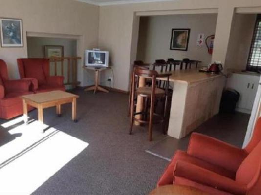 Room image 1